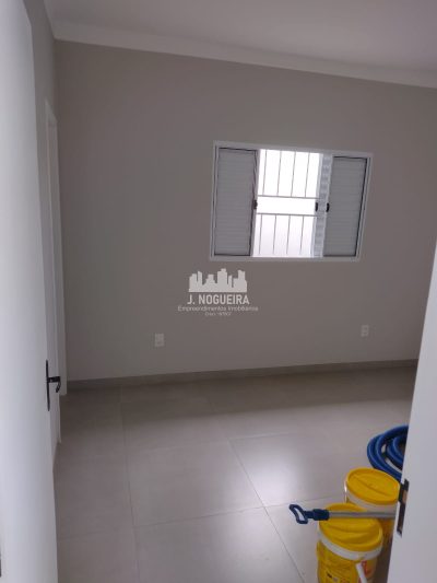 CONDOMINIO BARCELONA EM PIRATINGA