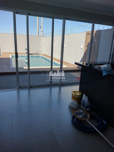 CONDOMINIO BARCELONA EM PIRATINGA