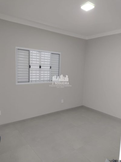 CONDOMINIO BARCELONA EM PIRATINGA
